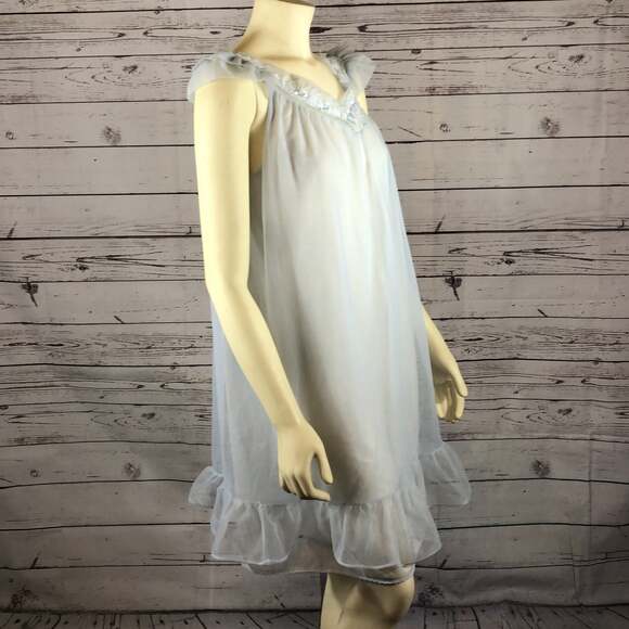 Vintage Glen Abbey nightgown made in Ireland baby blue size small - Picture 8 of 12